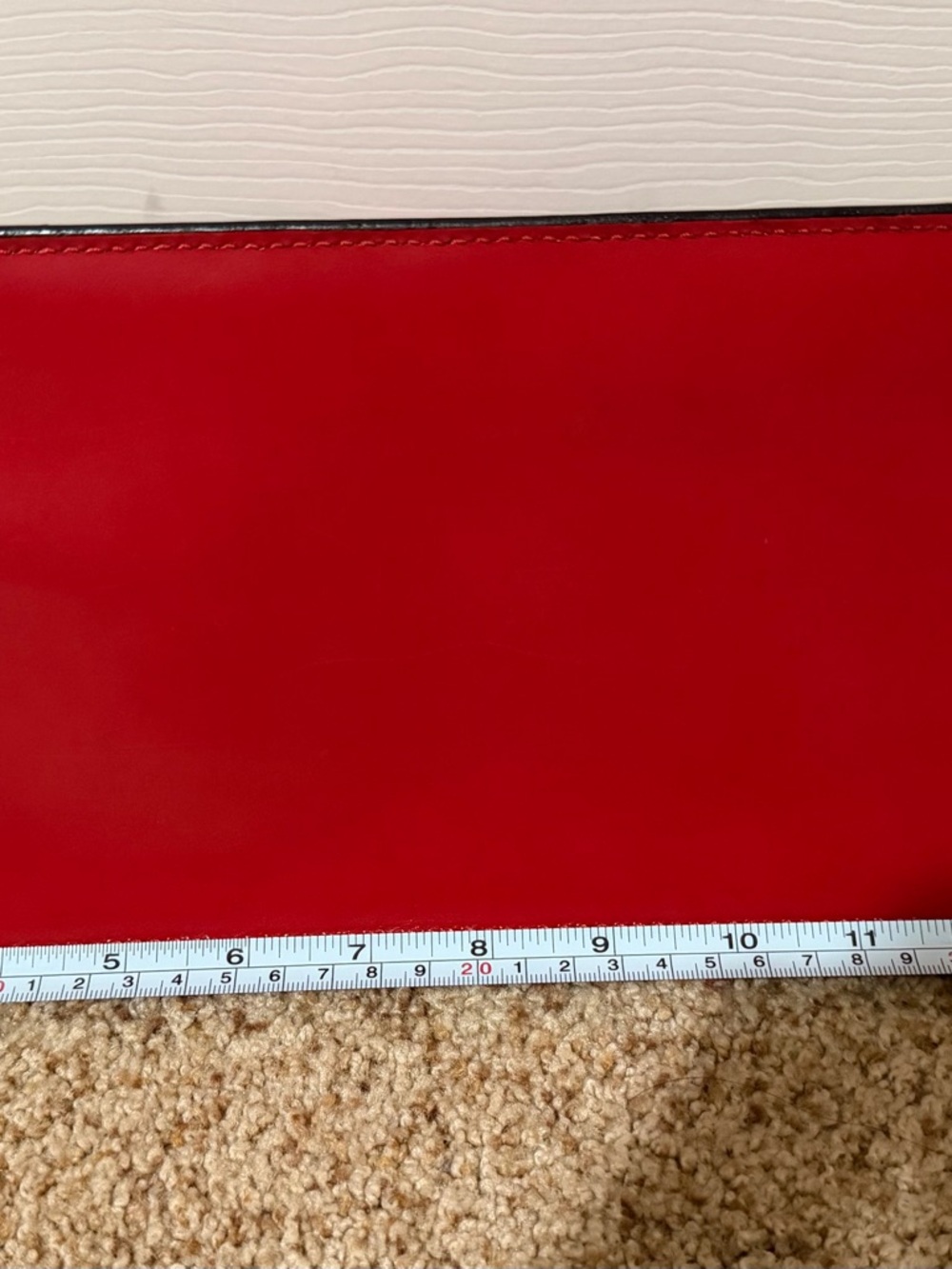 Louis Vuitton Epi Sac Triangle bag w/ matching wallet. Very unique bag. - Picture 5 of 14
